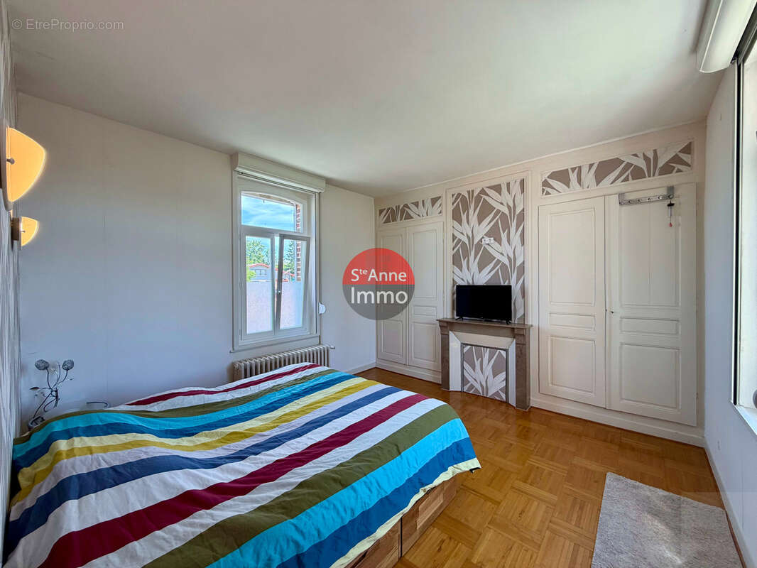 Poulainville - maison de maître - 220m2 - 5 chambres - jardin - dependances - photo 10