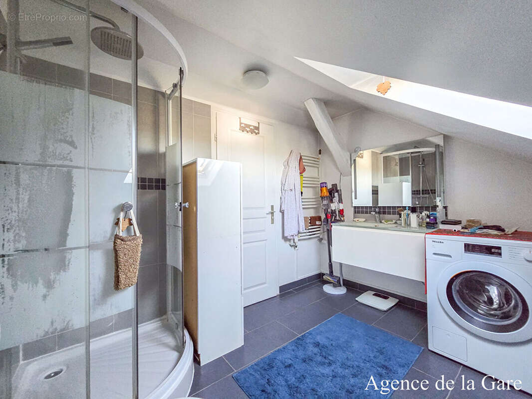 Appartement à MAISONS-LAFFITTE