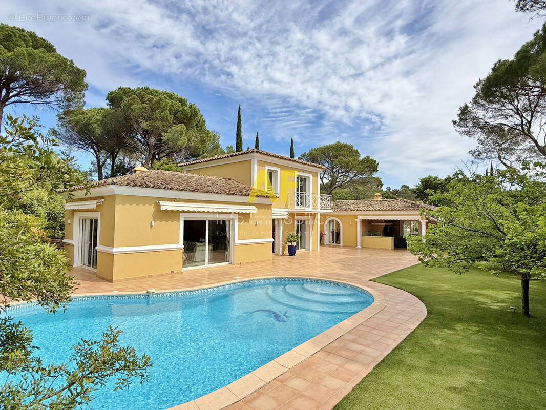 Maison à SAINT-RAPHAEL