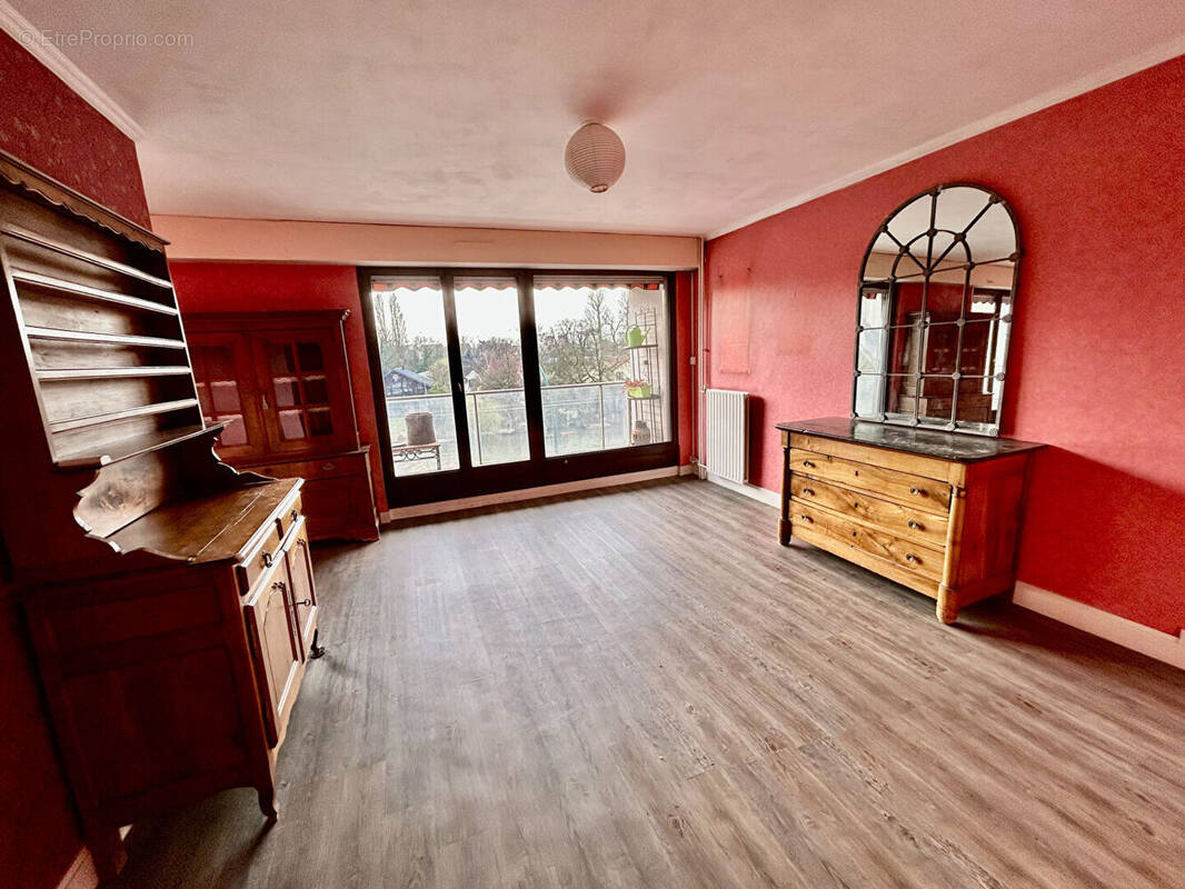 Appartement à NOGENT-SUR-MARNE
