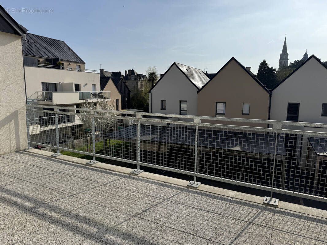 Appartement à JANZE