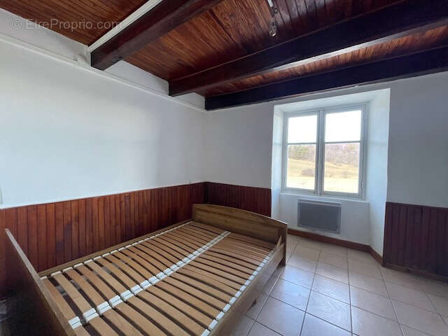 Appartement à SAINT-VINCENT-LES-FORTS
