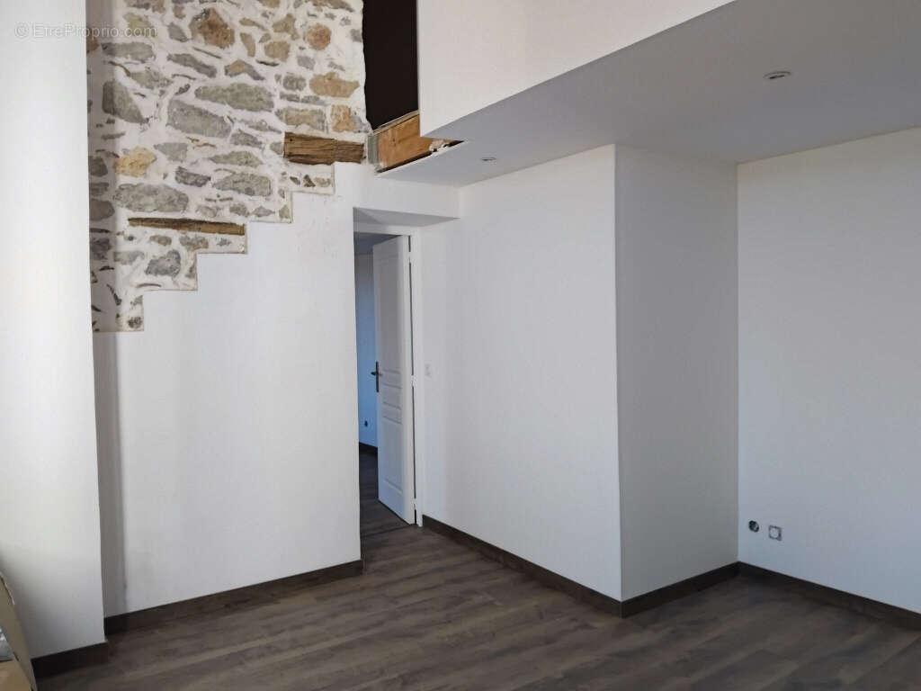 Appartement à HYERES