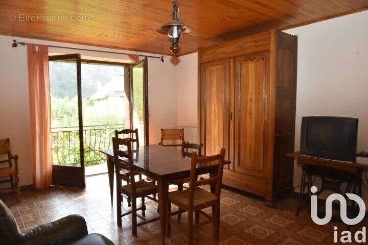 Photo 2 - Maison à VALJOUFFREY