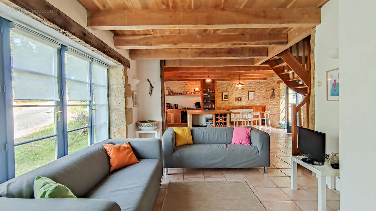 Maison à BAGAT-EN-QUERCY