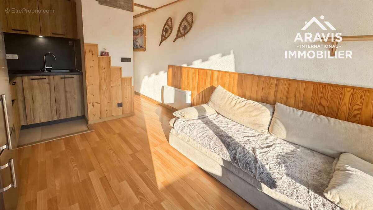 Studio cabine meublé avec balcon - photo 4