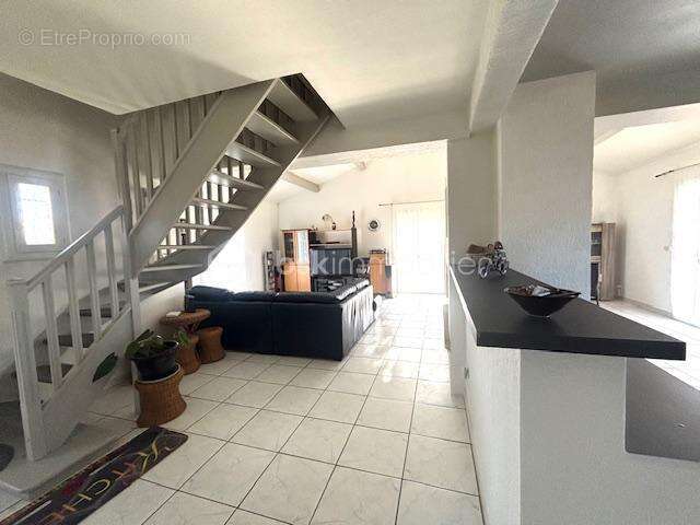 Maison à VILLELONGUE-DE-LA-SALANQUE