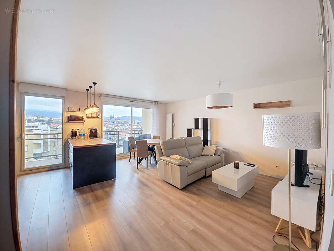 Appartement à CLERMONT-FERRAND