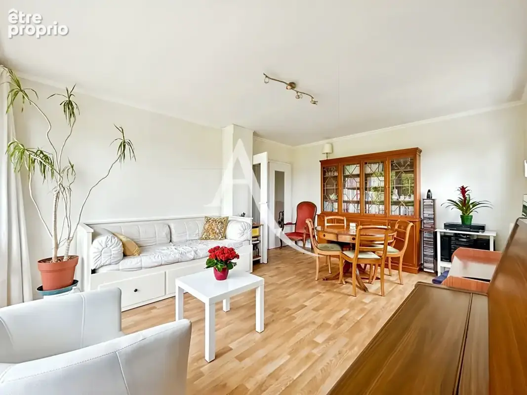 Appartement Bois D Arcy 3 pièce(s) 59 m2 - photo 2
