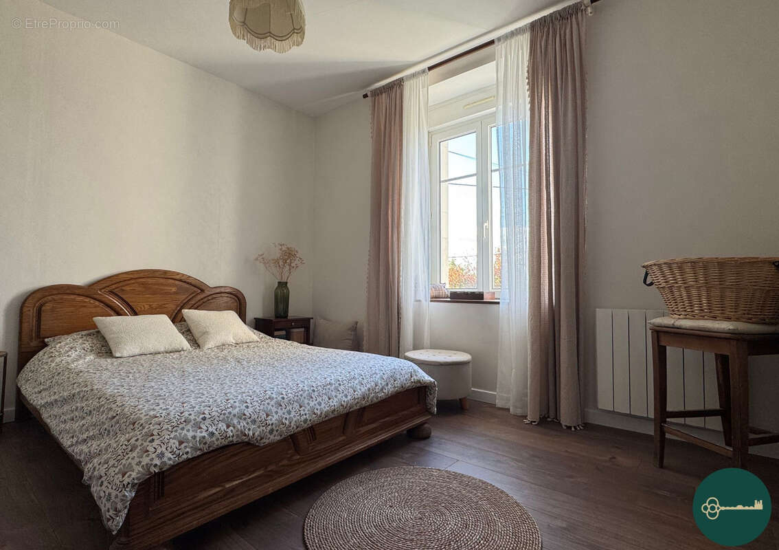 Maison à SAINT-BAUSSANT