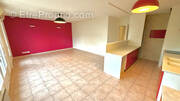 Appartement à ENTRAIGUES-SUR-LA-SORGUE