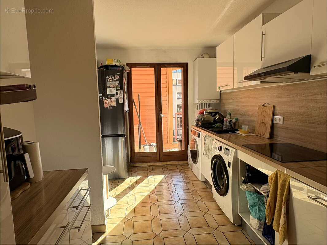 Investissement cle en main: appartement t3 renove avec parking et cave - boulevard kennedy - photo 10
