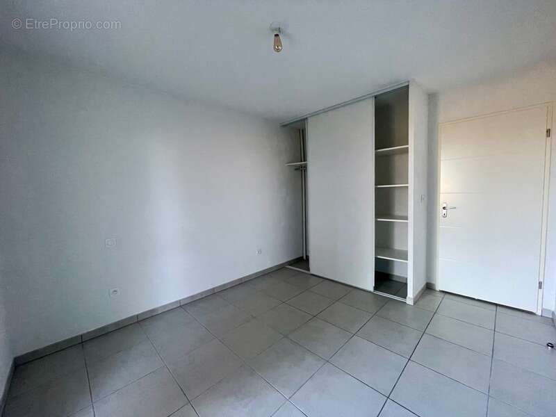 Appartement à CASTELGINEST