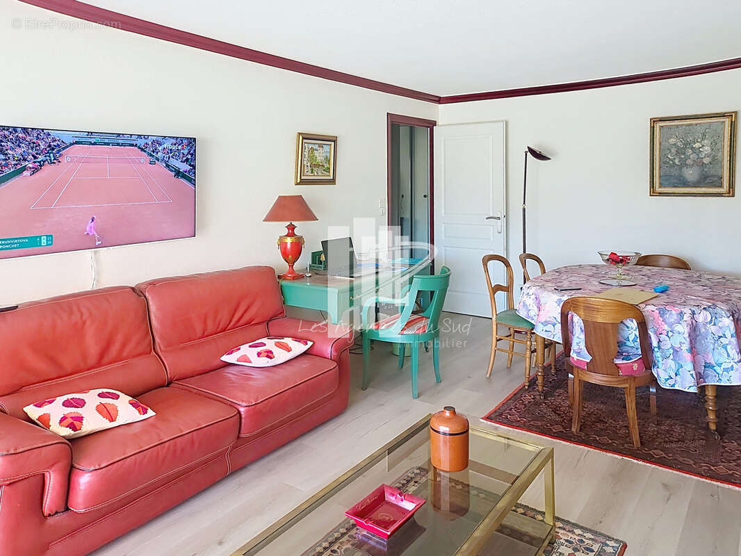 Appartement à FREJUS