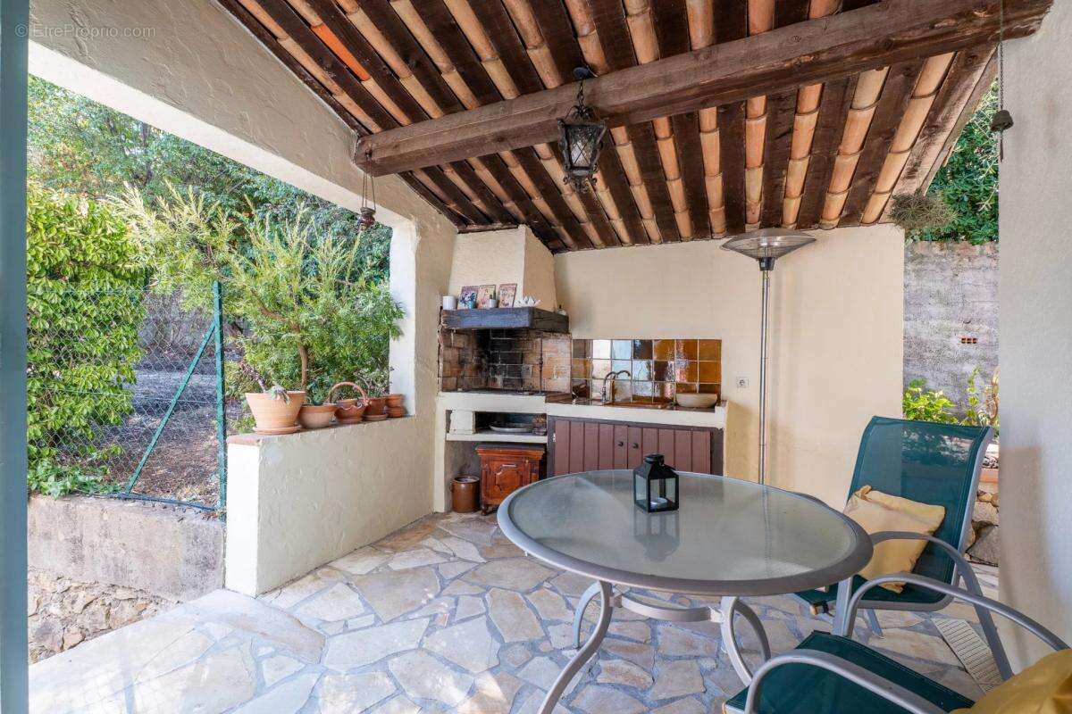 Maison à BIOT