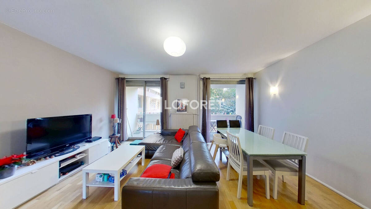Appartement à LYON-8E
