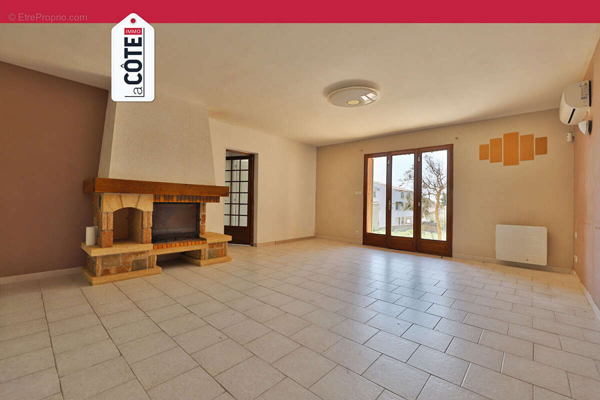 Maison Carro 4 pièce(s) 85 m2 - photo 4