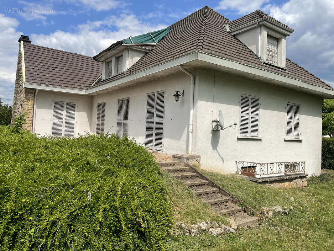 Maison à SAINT-LOUP-SUR-SEMOUSE