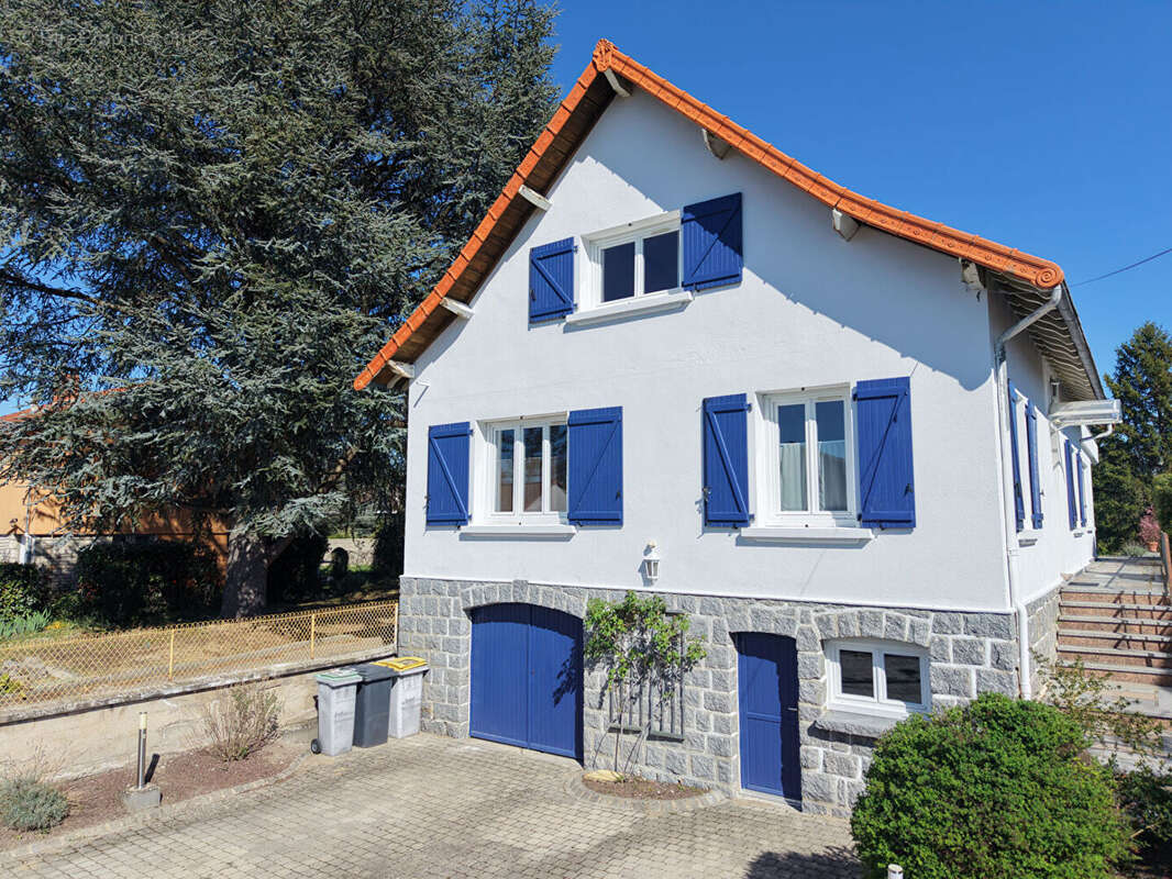 Maison à PONT-DU-CHATEAU