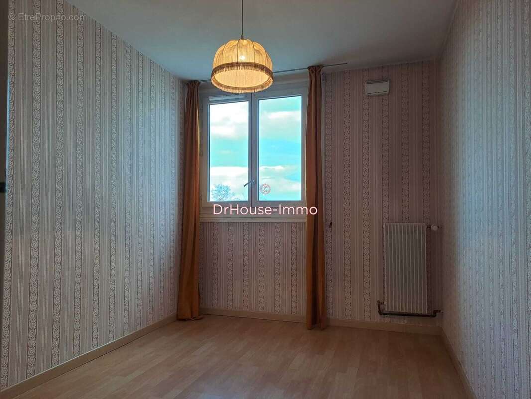 Appartement à SAINT-PIERRE-DES-CORPS