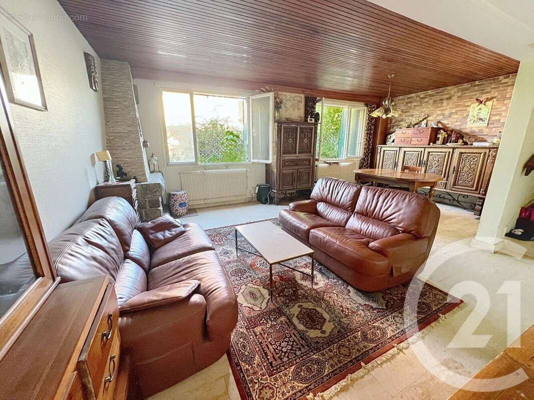 Maison à LE KREMLIN-BICETRE