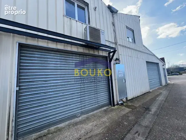 Local commercial et industriel - photo 2
