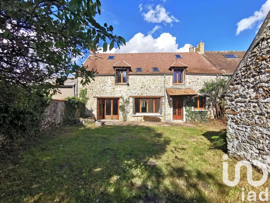 Photo 3 - Maison à LIMOURS