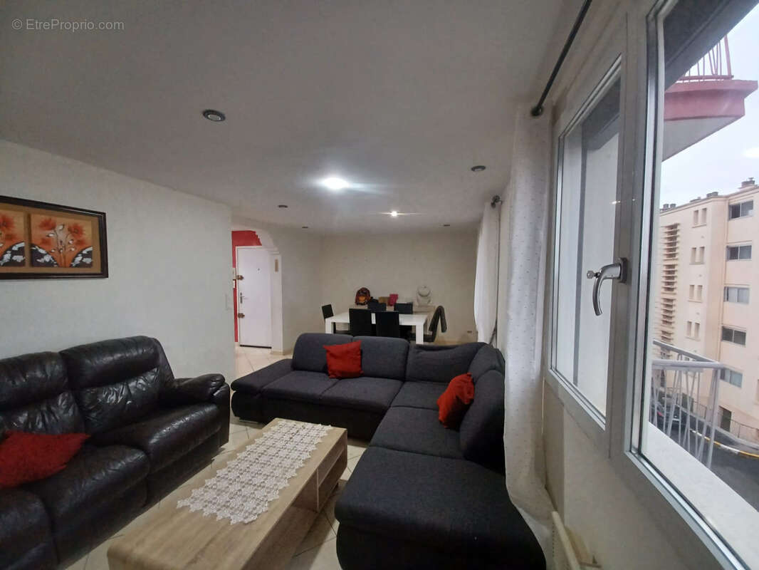 Appartement à BEZIERS