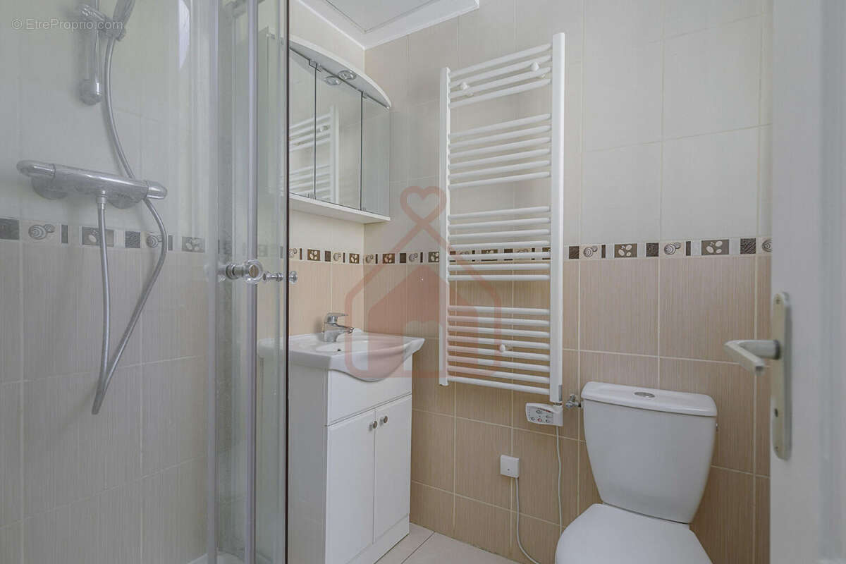 Appartement à LE KREMLIN-BICETRE