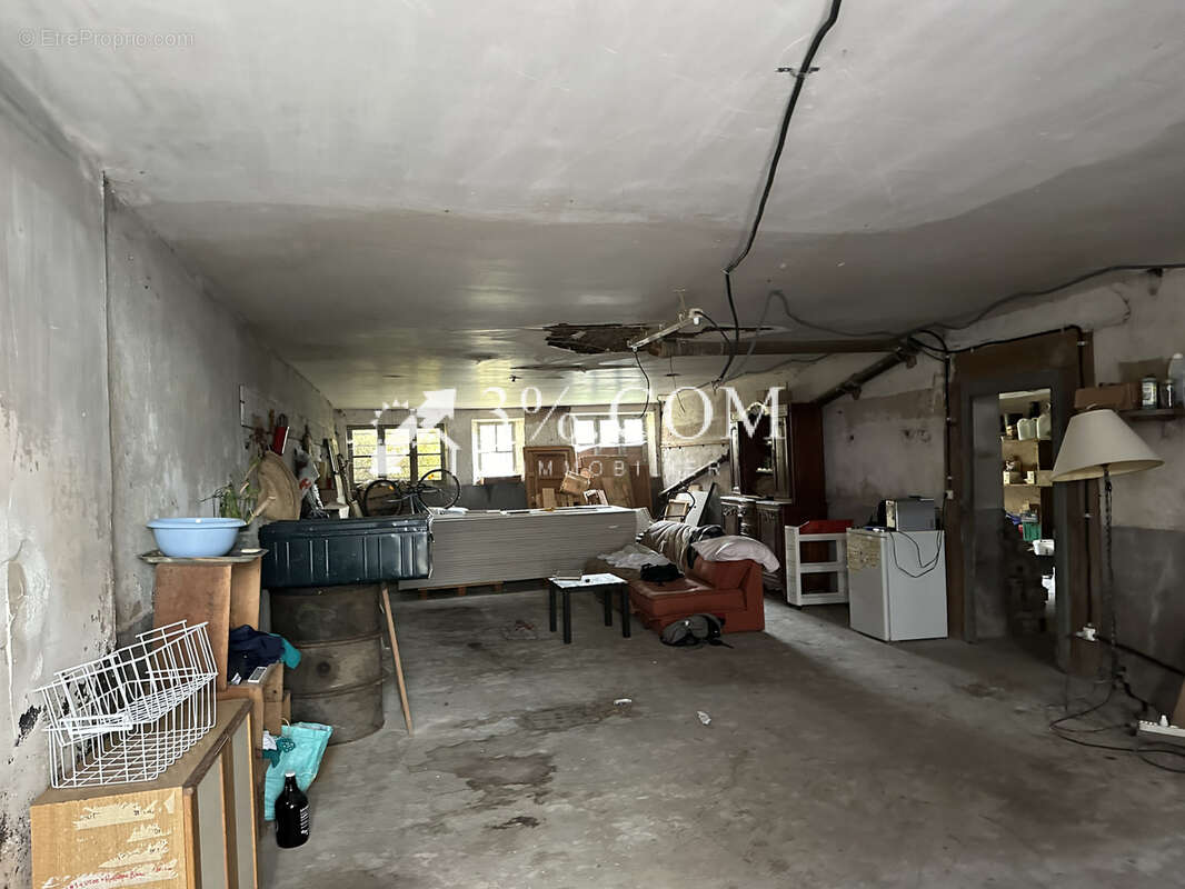 Appartement à MIRECOURT