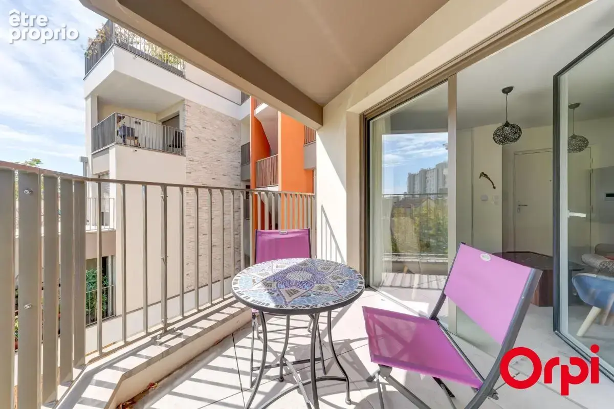 Appartement T2 de 40 m2 avec balcon et garage  À Vendre - photo 13