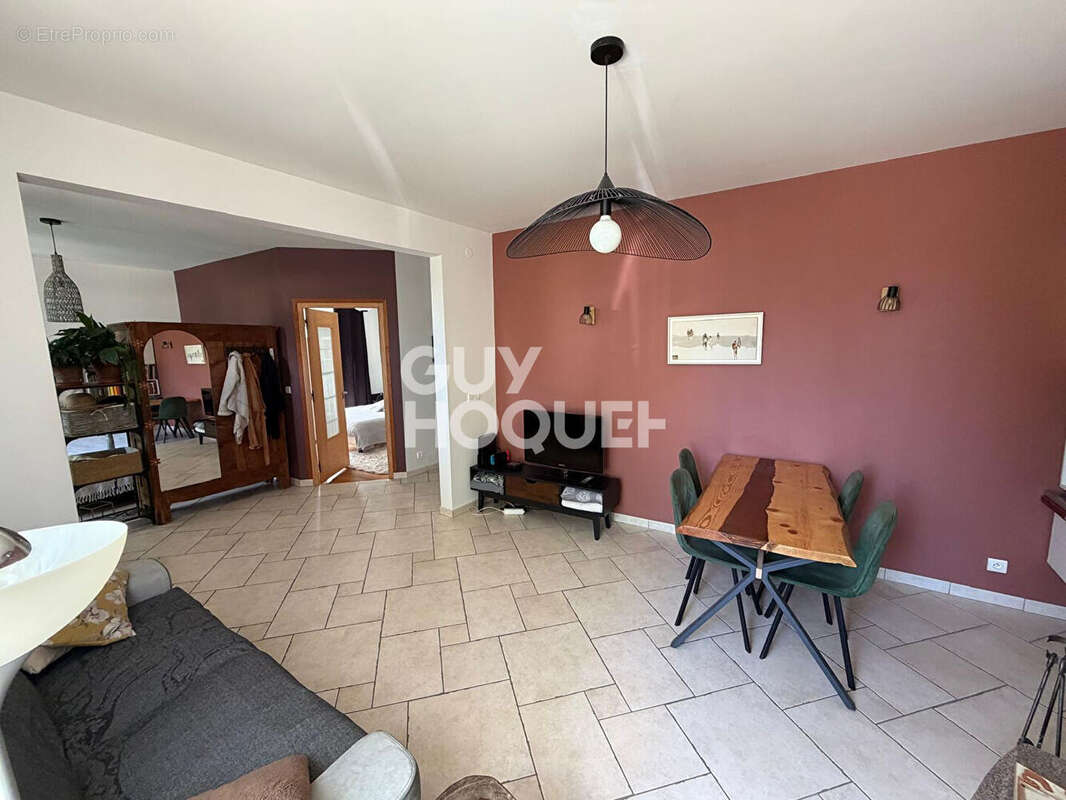 Appartement à AIX-LES-BAINS