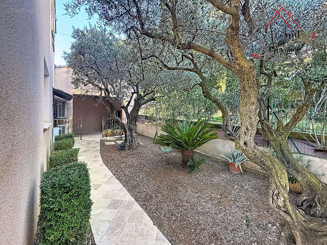 Maison à BEAUMES-DE-VENISE