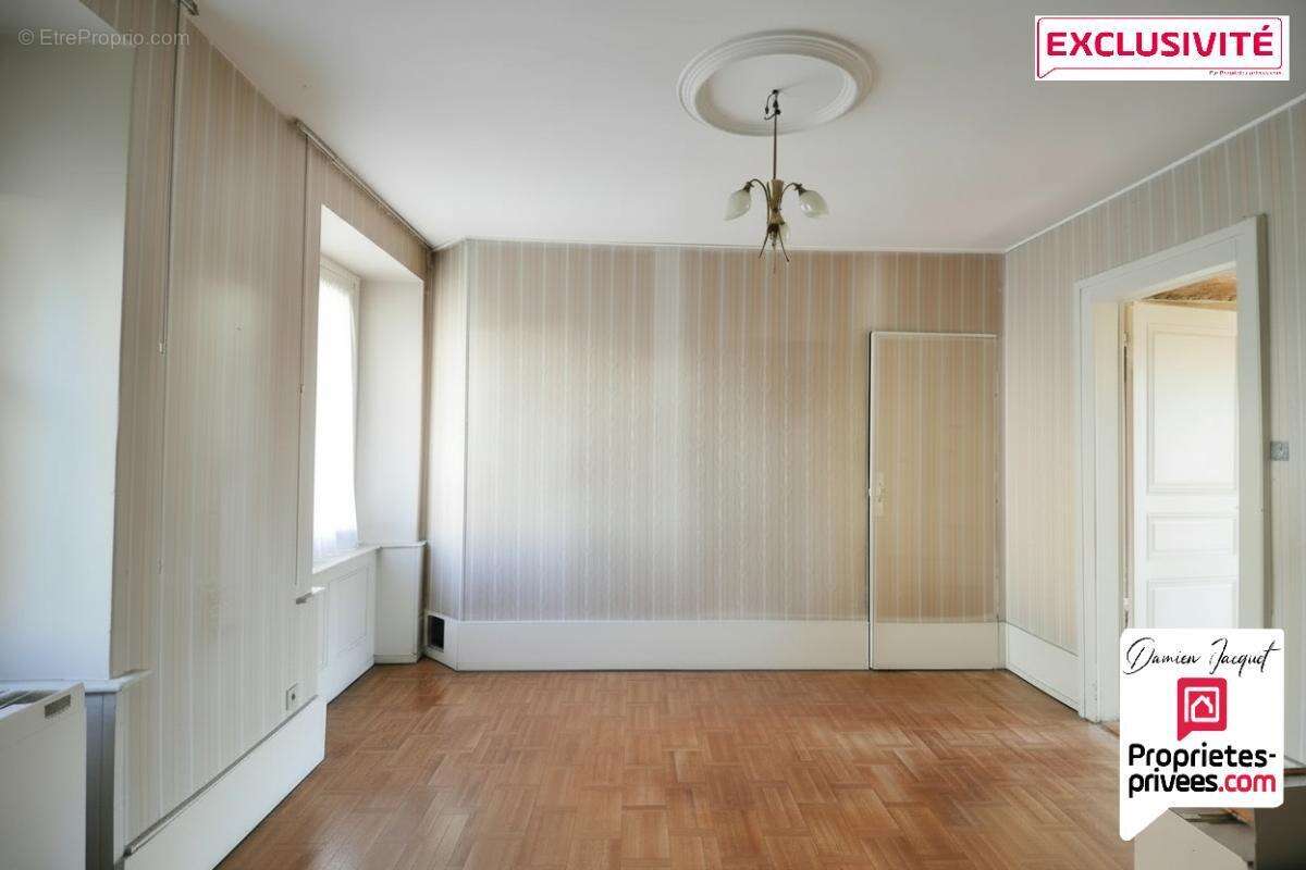 Maison Beaucourt 6 pièces 3 chambres 96.5 m2 + 53.3 m² supplémentaires possibles , dépendances 142.6 m² - photo 6