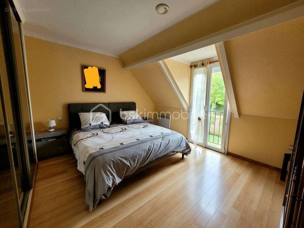 Maison à CLAYE-SOUILLY