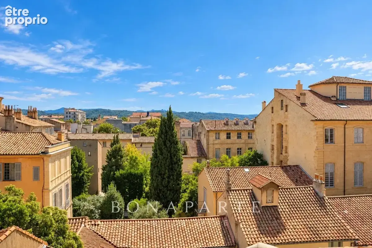 Aix-en-provence – cours mirabeau  5 pièces – 131 m²  dernier étage - photo 2