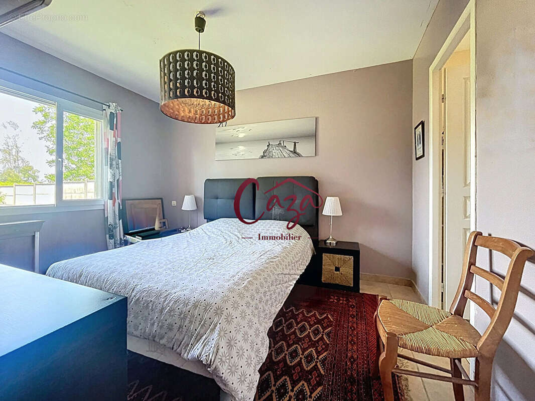 Maison à CAMBLANES-ET-MEYNAC