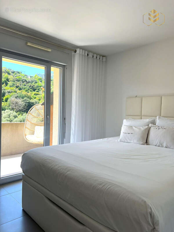 Appartement à MENTON