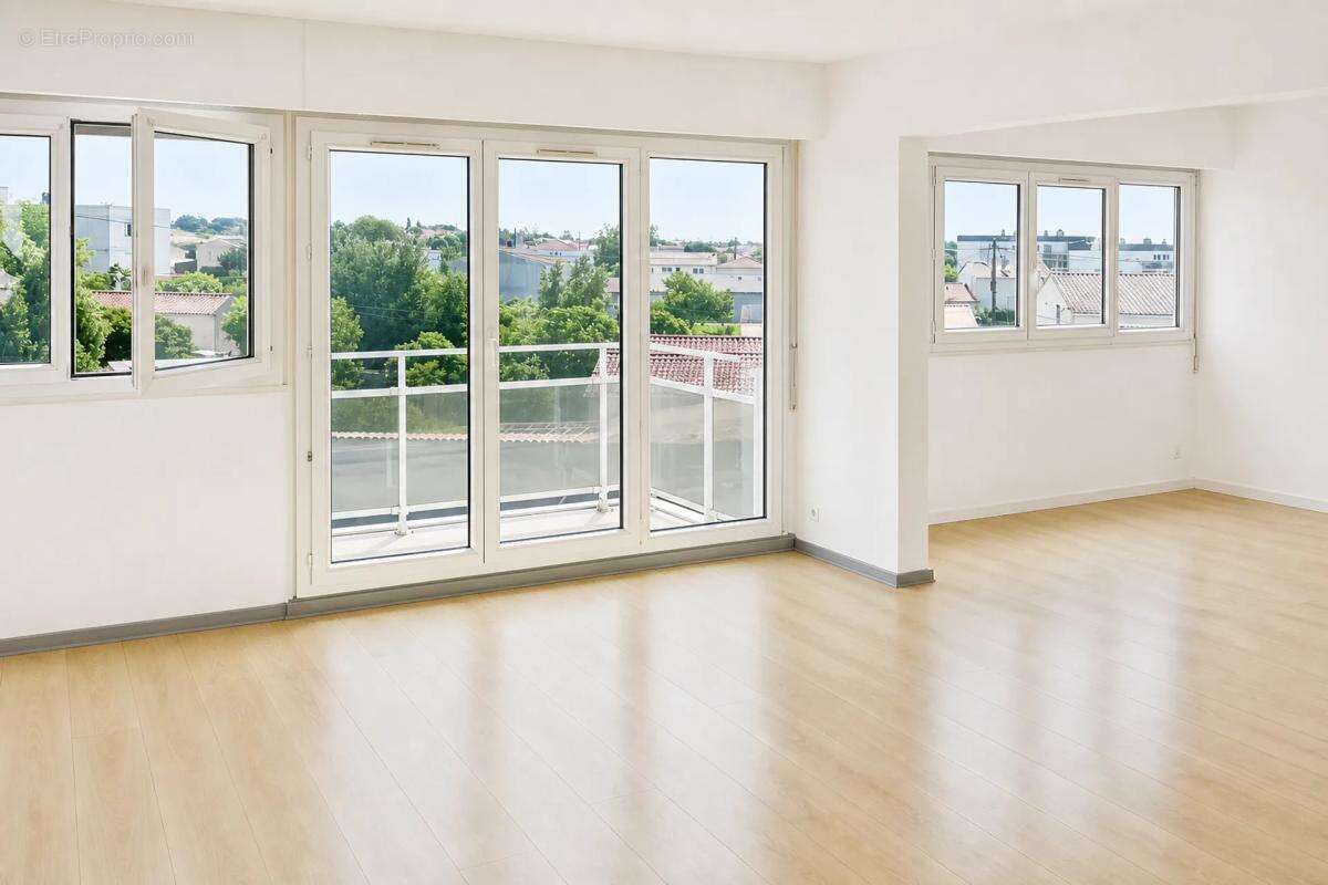 Immeuble 14 appartements avec balcons Cognac - photo 5