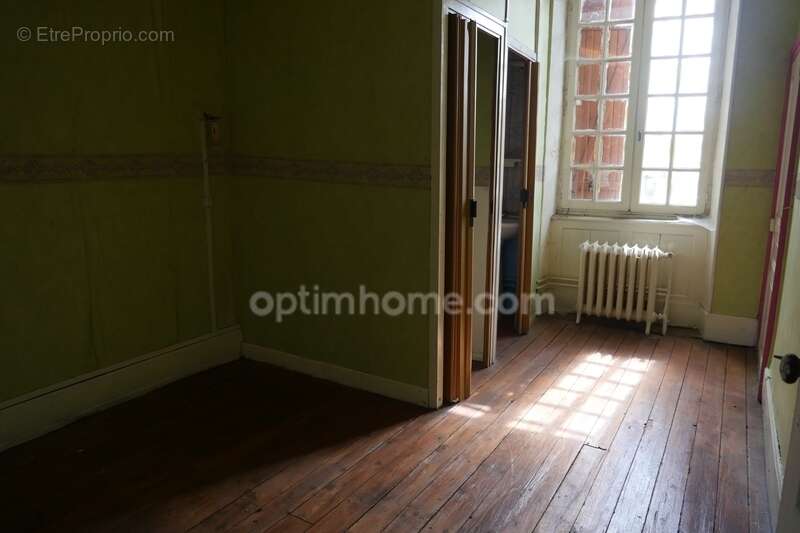 Maison à CHENERAILLES