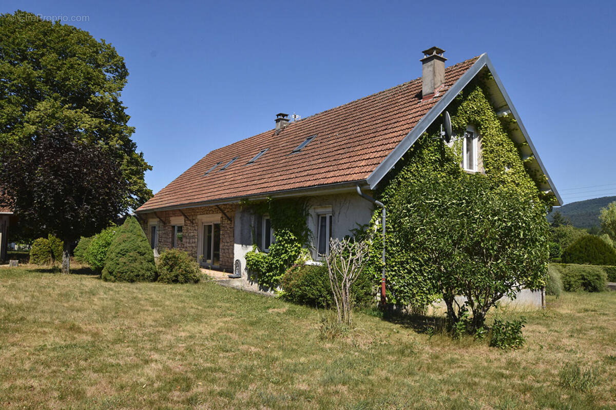 Maison à DEVECEY