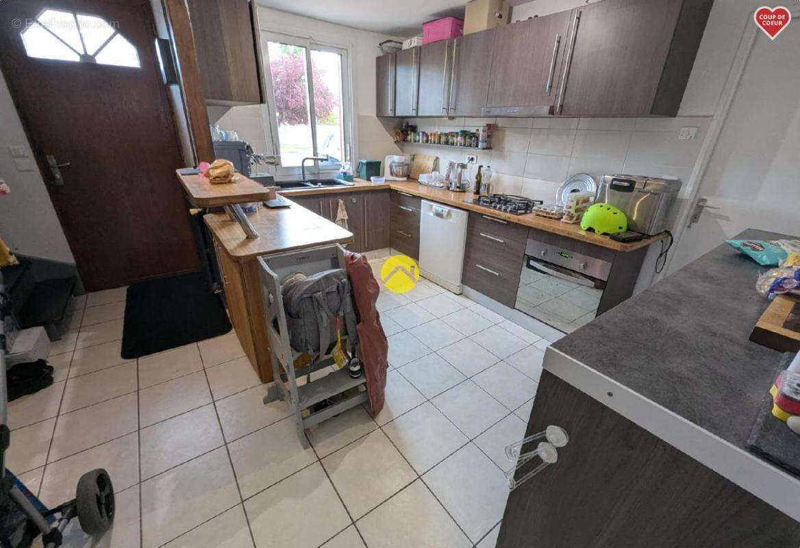 Maison à SAINT-DOULCHARD