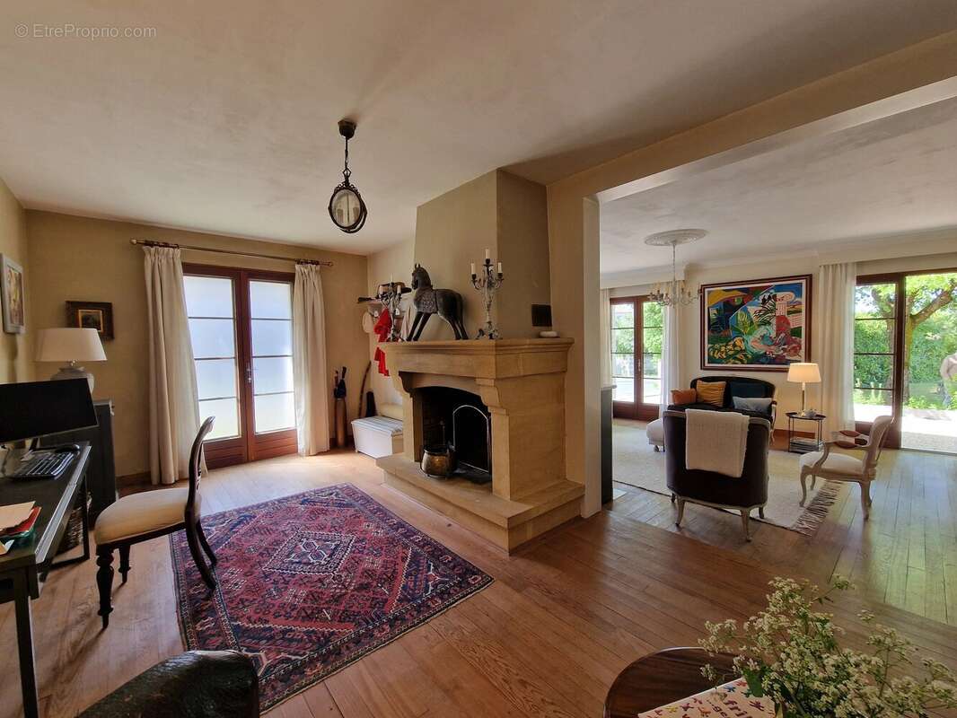 Appartement à SIGOULES