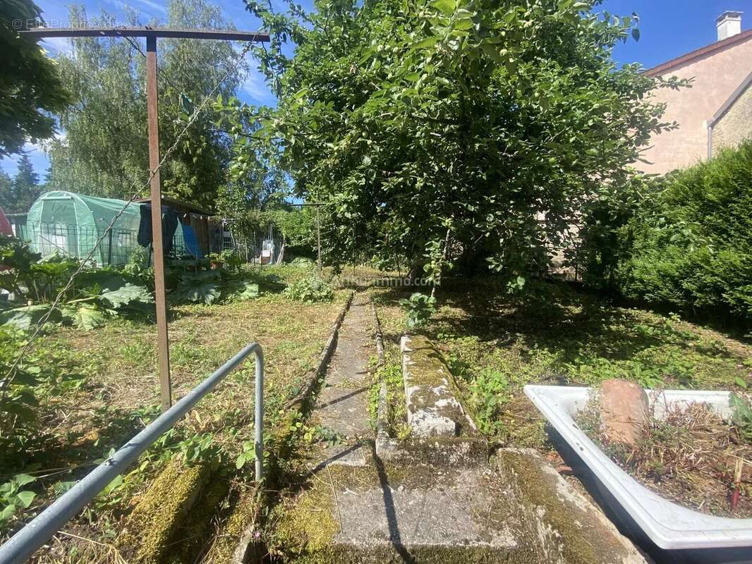 Maison de village - photo 11
