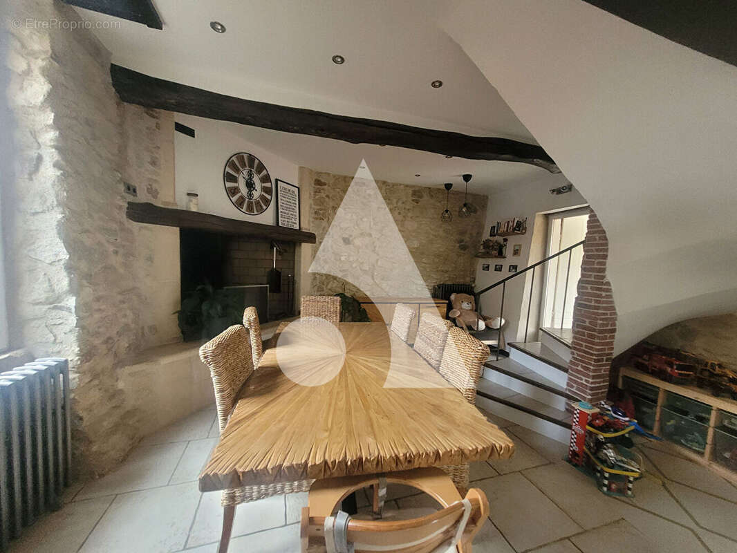 Maison à PRESLES