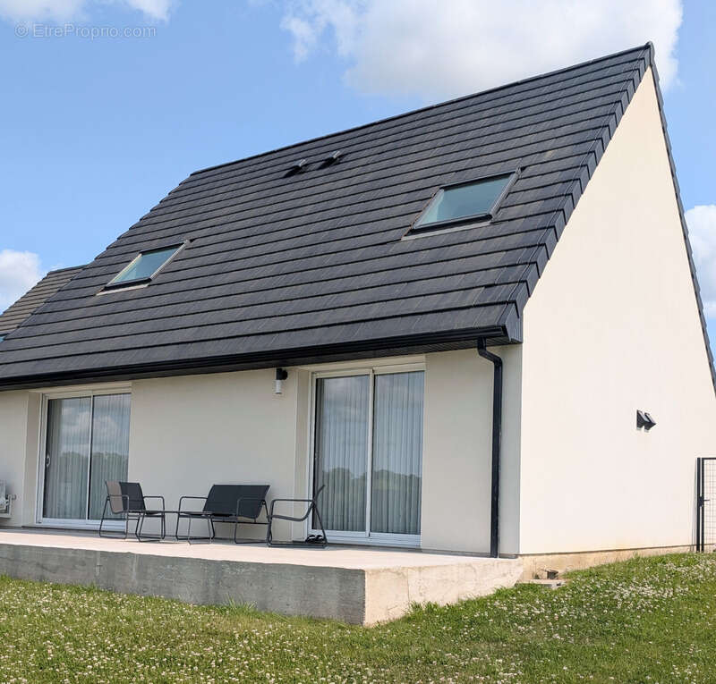 Maison à EPERLECQUES