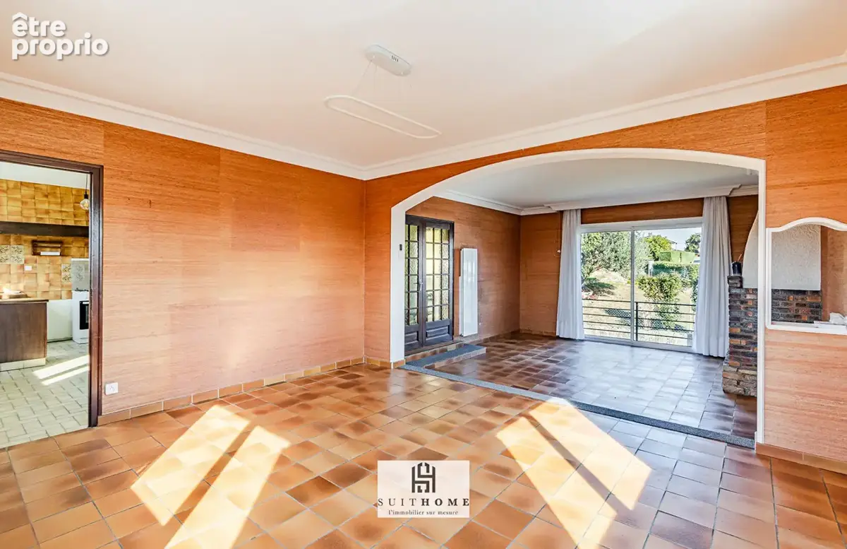 Maison familiale de 131 m² avec sous-sol et double garage - photo 4