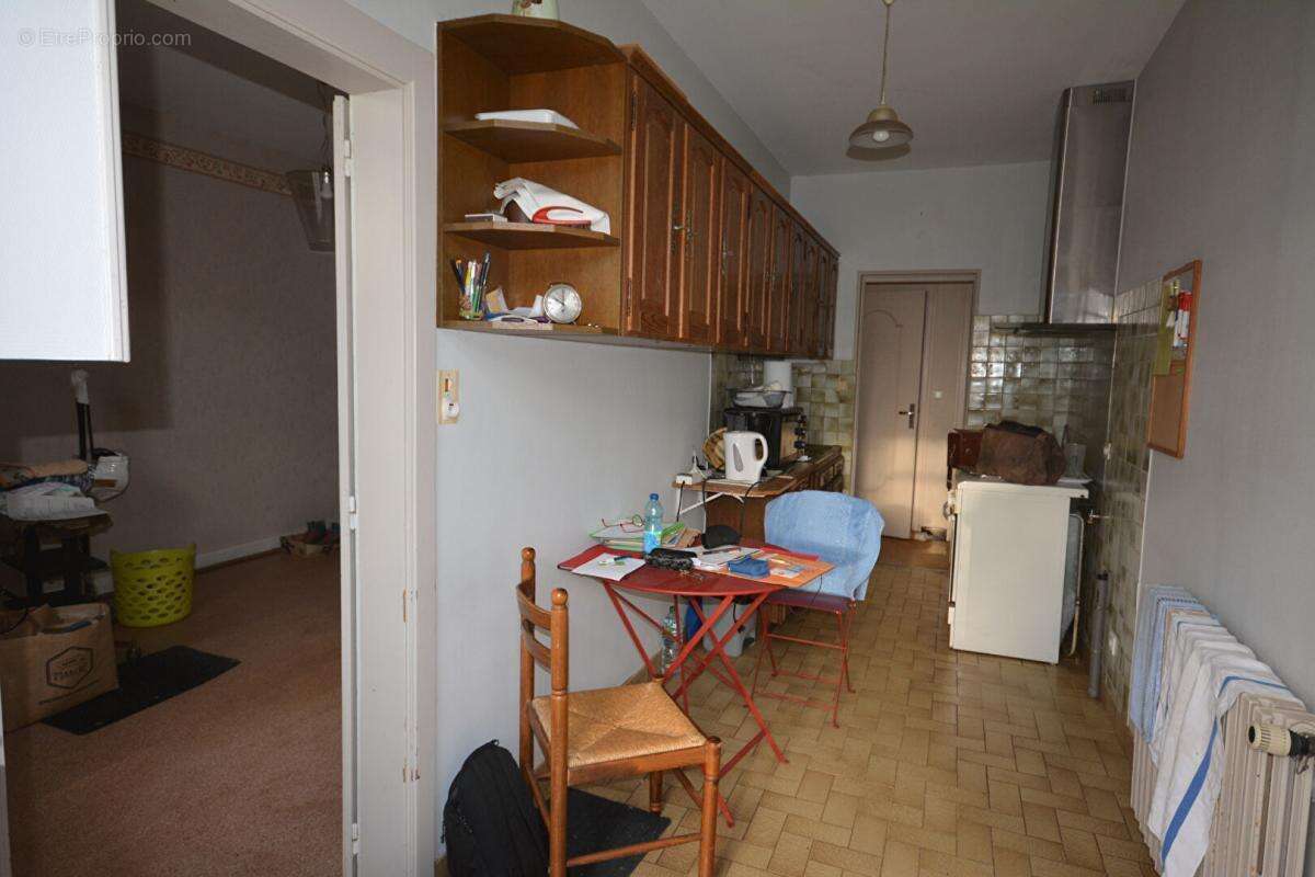 Maison à AMBAZAC