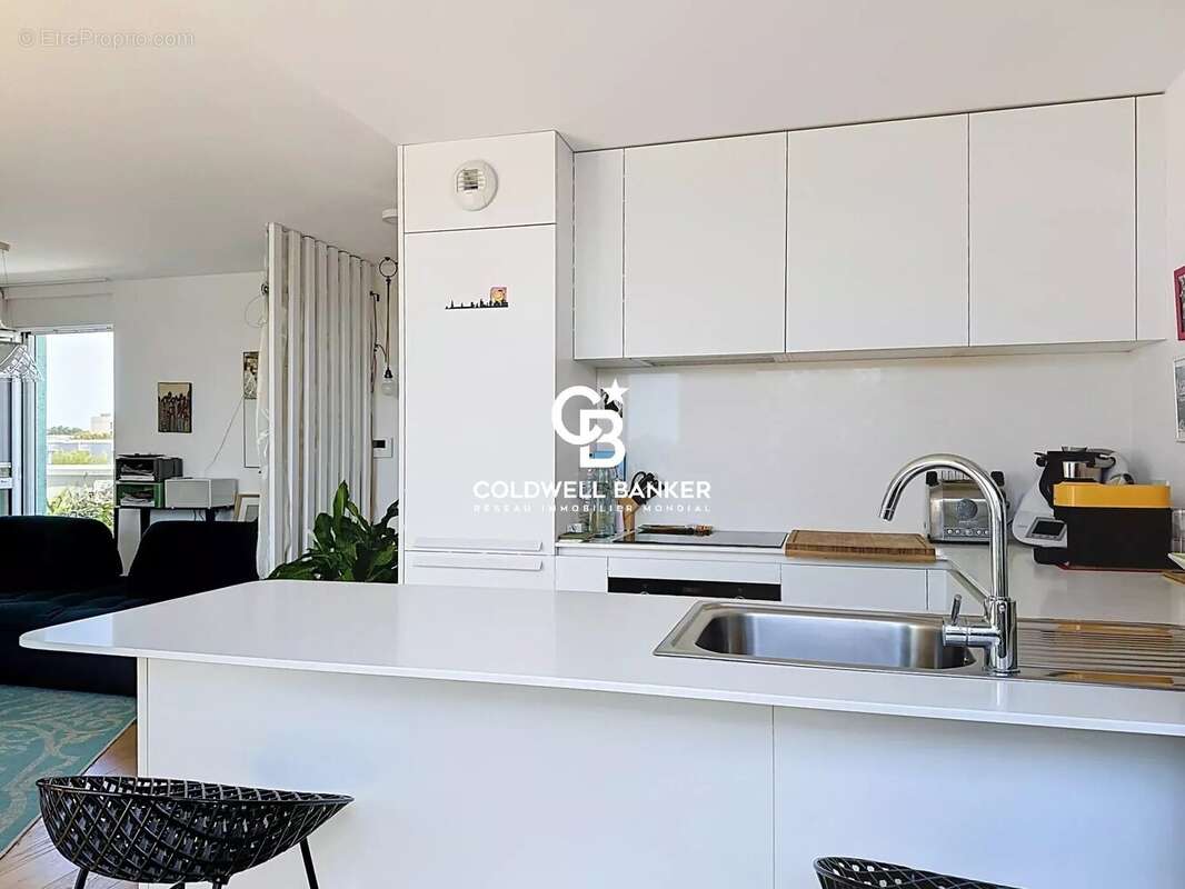 Appartement vue sur l'Océan : Ascenseur -  2 chambres 2 salles d'eau 2 stationnements - photo 16