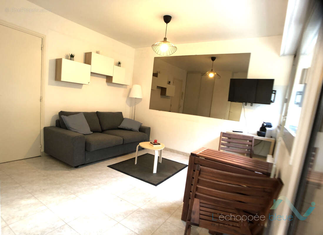 Appartement à HYERES